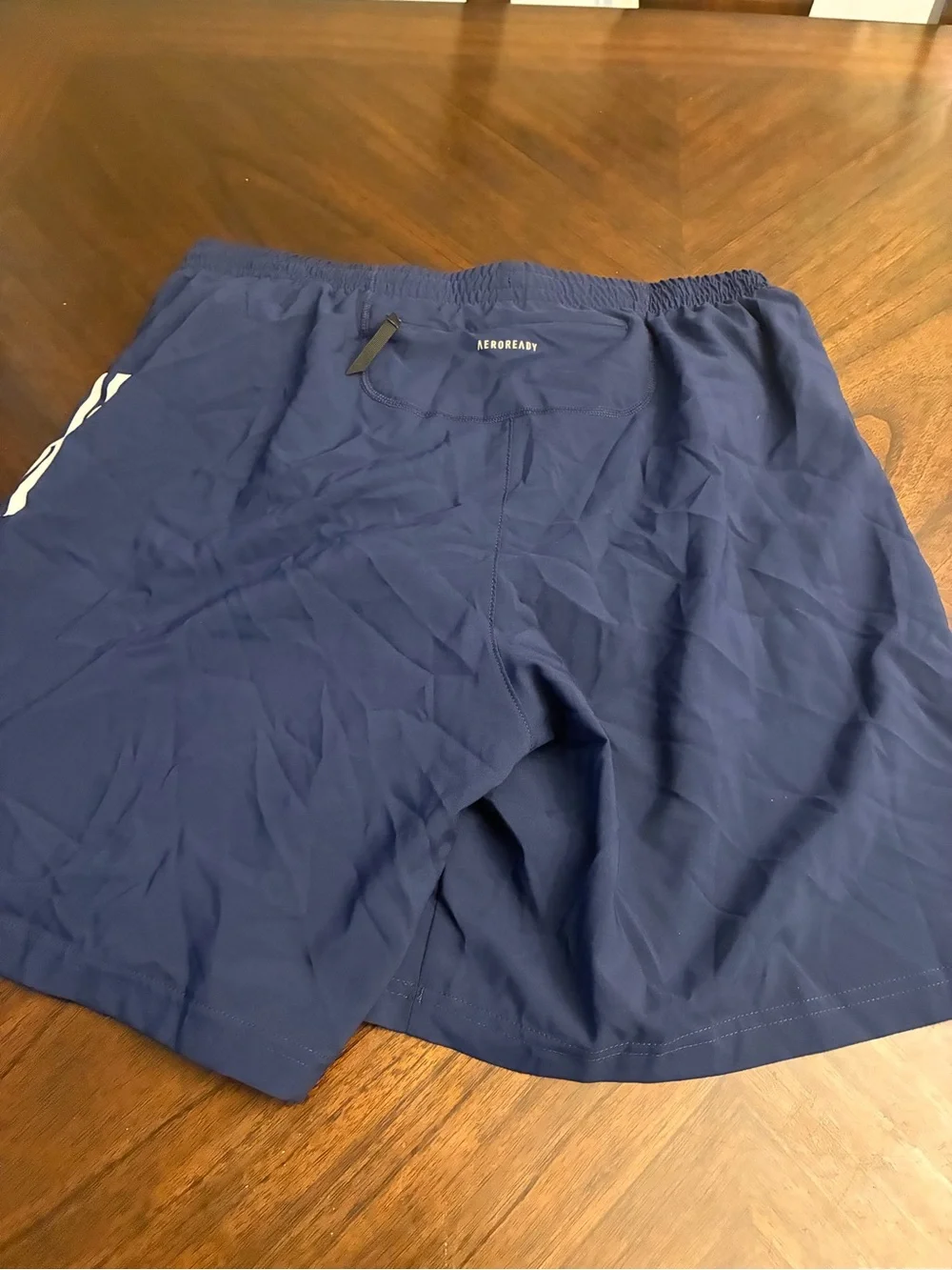 Adidas Men's Own The Run Shorts, Dark Blue, Large 7 Inch Inseam New